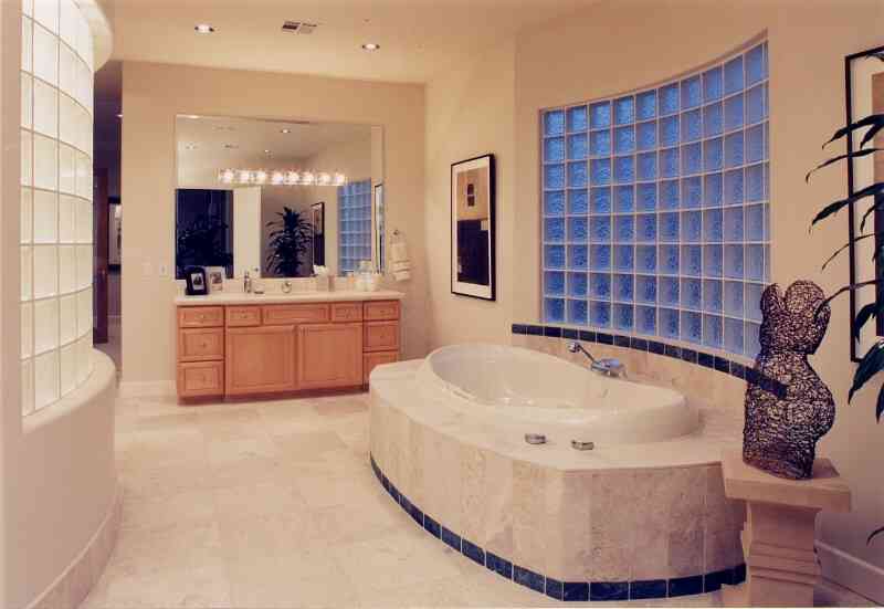 Design bathroom