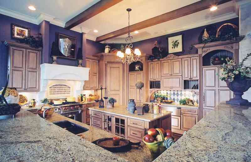 Дизайн интерьера кухни-студии - фото