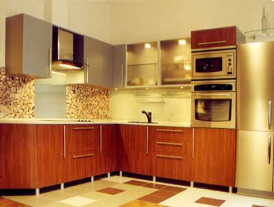 В СТИЛЕ ХАЙ-ТЕК