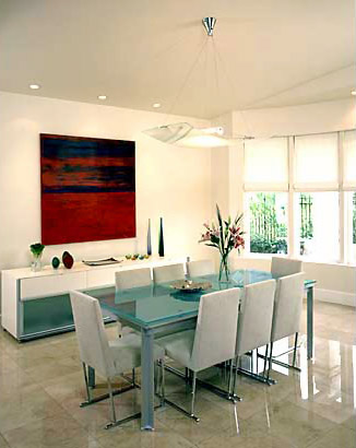 В СТИЛЕ ХАЙ-ТЕК